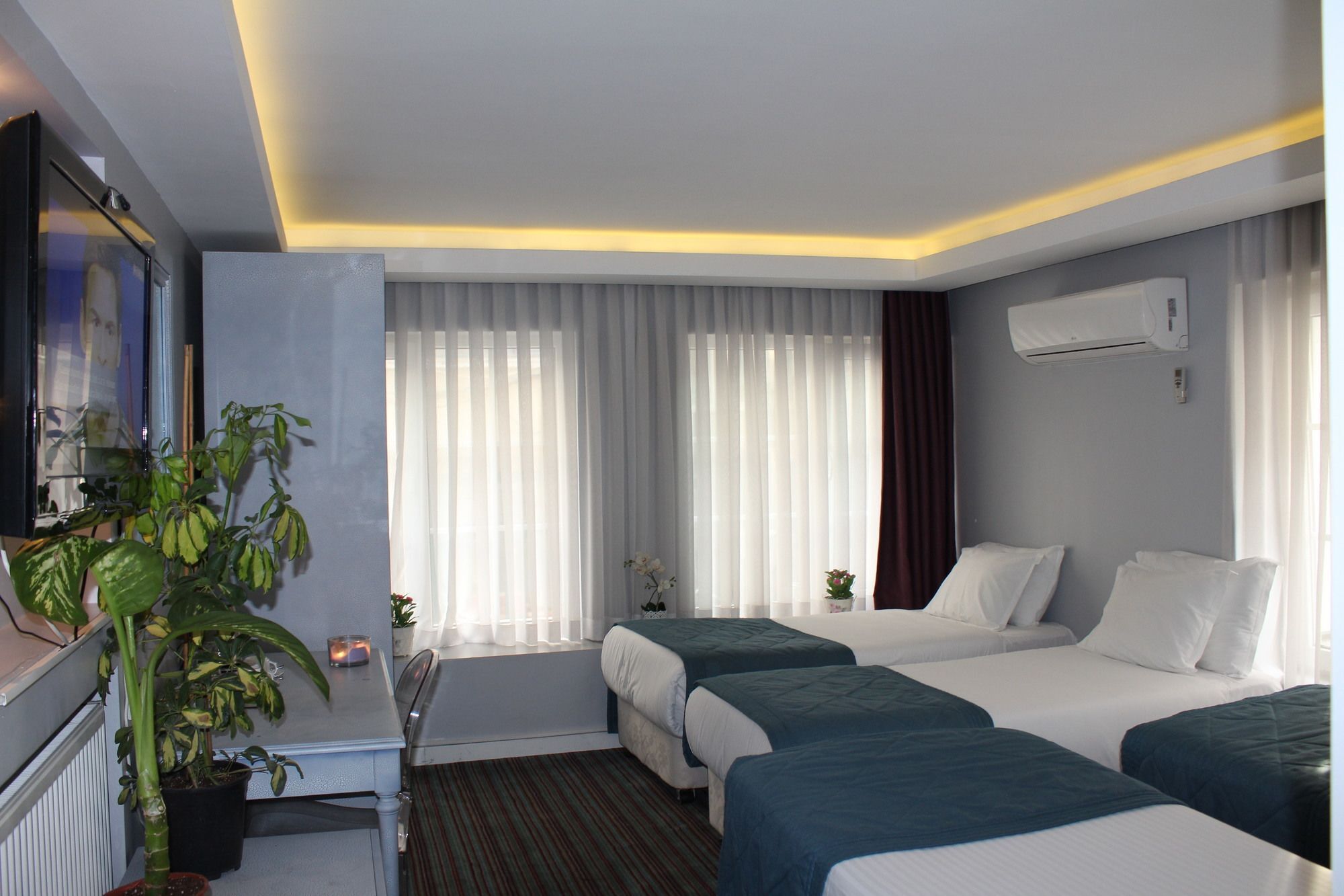 Otel Taksim Santa Lucia 3*